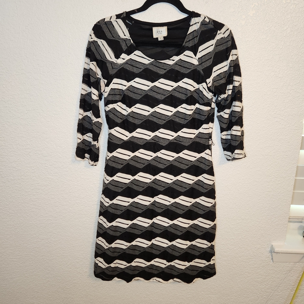 ECI New York Black and White Striped Dress size 10 y2k 00s
